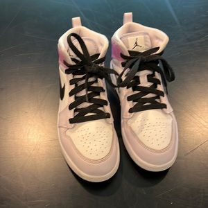 Kids Jordan’s, Size 2.5